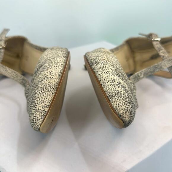 Nine West Cream Heels with Pointed Toe and Ankle Strap T Strap Snake Print 8 - Picture 8 of 13